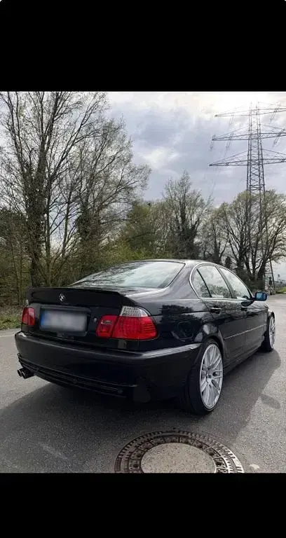 Gebraucht BMW 330 Performance 231 PS (169 kW) 2001 Schwarz Limousine