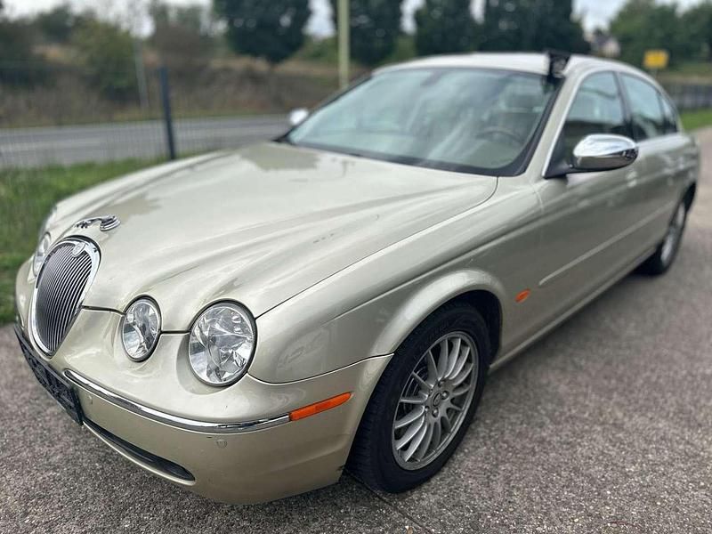 Winter gold Gebraucht 2005 Jaguar S-Type Executive Limousine | 4.790 € (Fairer Preis) - Bild 1/4