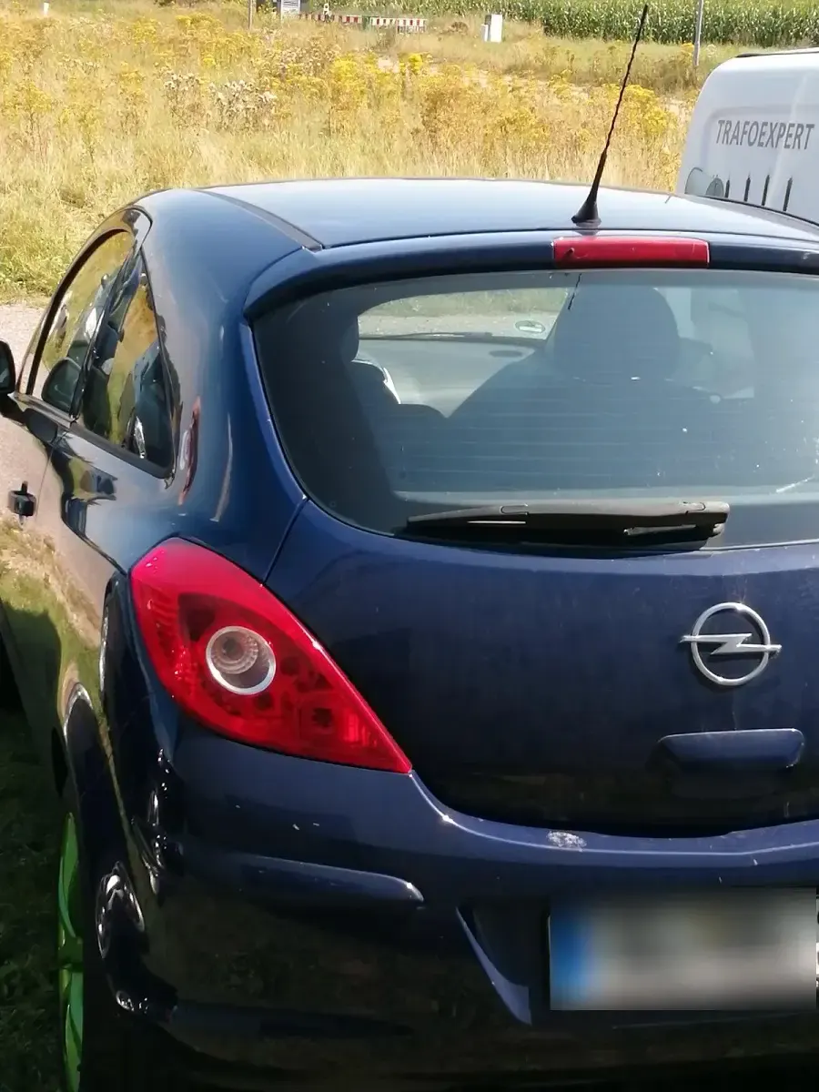 Gebraucht Opel Corsa Eco 69 PS (50 kW) 2010 Blau Kleinwagen