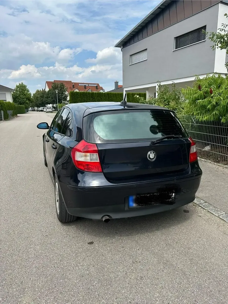 Gebraucht BMW 116 116 PS (85 kW) 2006 Blau Kleinwagen