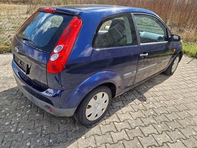 Gebraucht Ford Fiesta 101 PS (74 kW) 2006 Kleinwagen