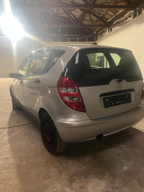 Gebraucht Mercedes A150 2006 Silber Limousine