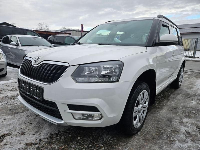 Weiß Gebraucht 2017 Skoda Yeti Cool Edition SUV | 8.850 € (Fairer Preis) - Bild 1/4