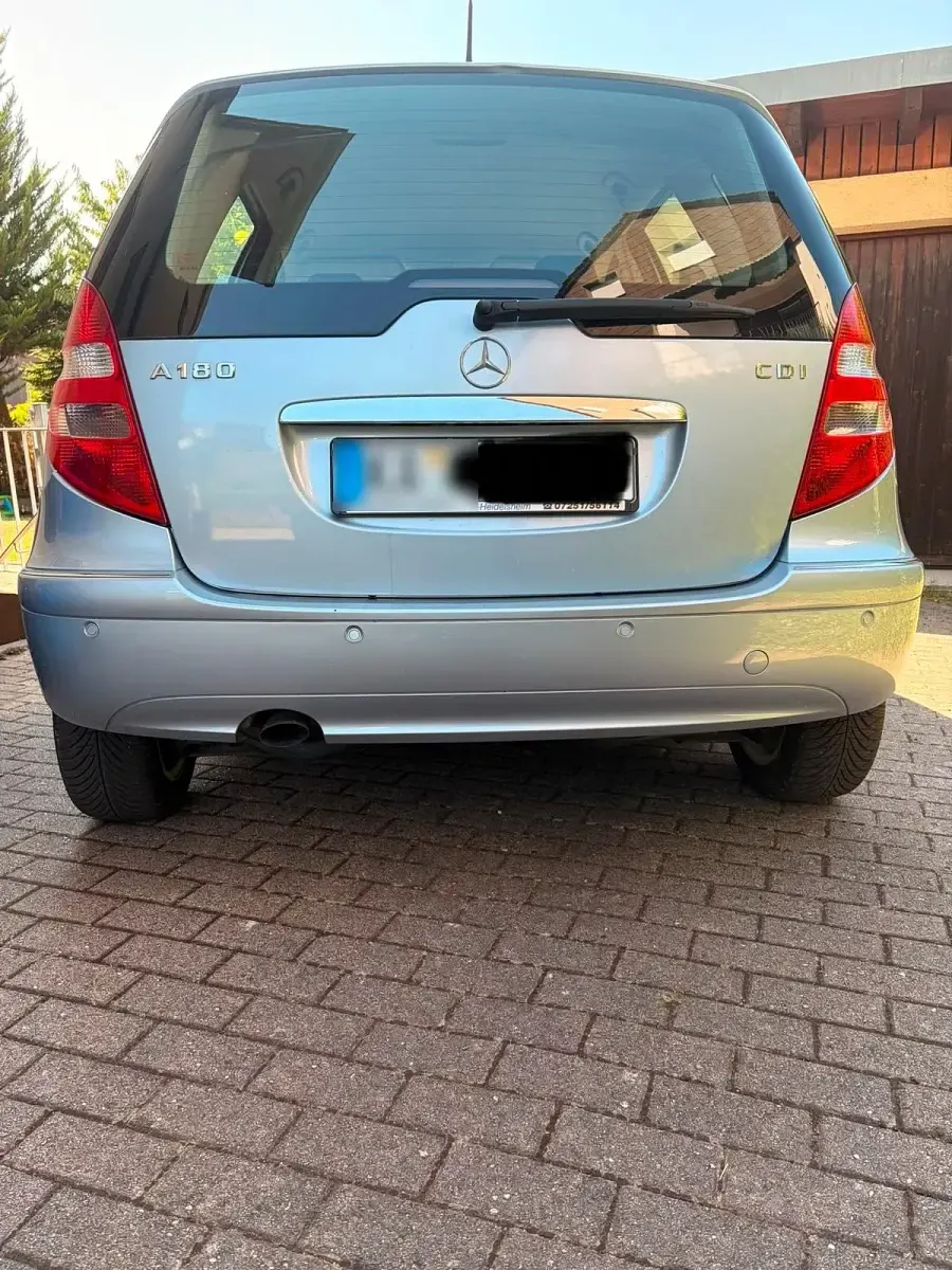 Gebraucht Mercedes A180 110 PS (80 kW) 2006 Silber Limousine