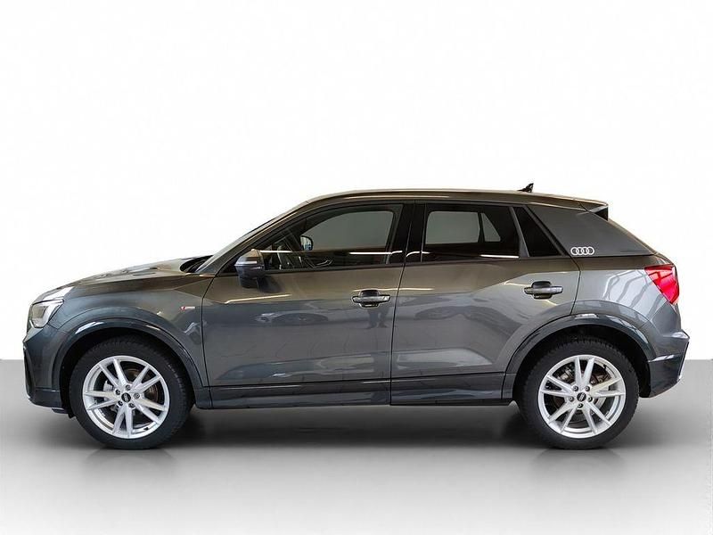 Gebraucht Audi Q2 S-Line 150 PS (110 kW) 2025 Daytonagrau perleffekt SUV