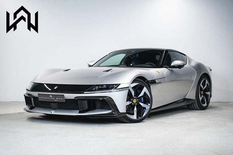 Silber Neu 2025 Ferrari 12Cilindri | 595.000 € - Bild 1/4