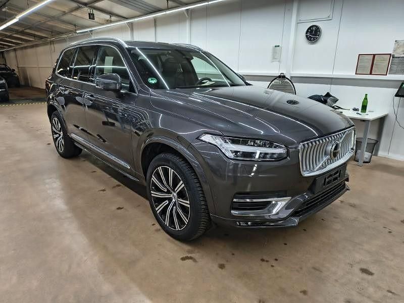 Gebraucht Volvo XC90 Plus 235 PS (172 kW) 2024 Particular grey SUV