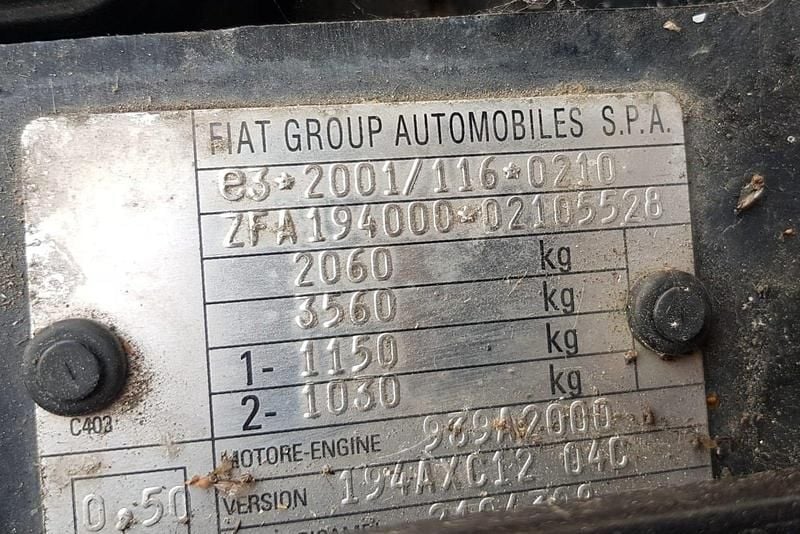 Schwarz Gebraucht 2008 Fiat Croma Emotion Kombi | 500 € - Bild 1/4