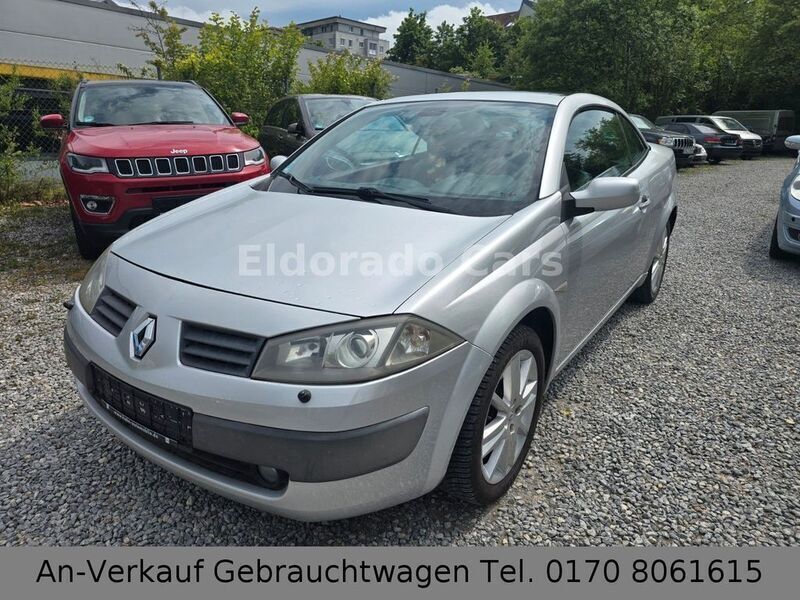 Grau Gebraucht 2005 Renault Mégane Cabriolet Dynamique Cabrio | 2.590 € (Fairer Preis) - Bild 1/4