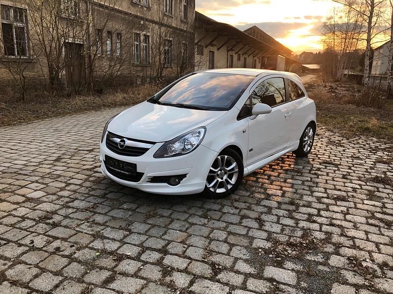 Gebraucht Opel Corsa OPC 90 PS (66 kW) 2009 Weiß Kleinwagen