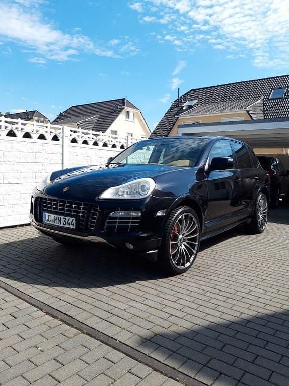 Schwarz Gebraucht 2008 Porsche Cayenne GTS SUV | 12.500 € (Guter Preis) - Bild 1/4
