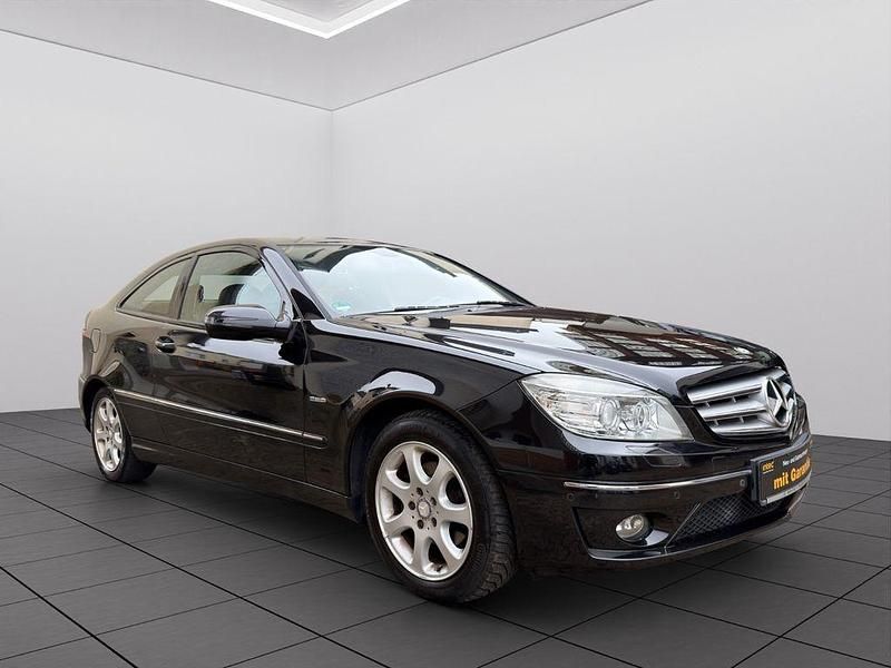Gebraucht Mercedes CLC160 129 PS (94 kW) 2010 Schwarz Kleinwagen
