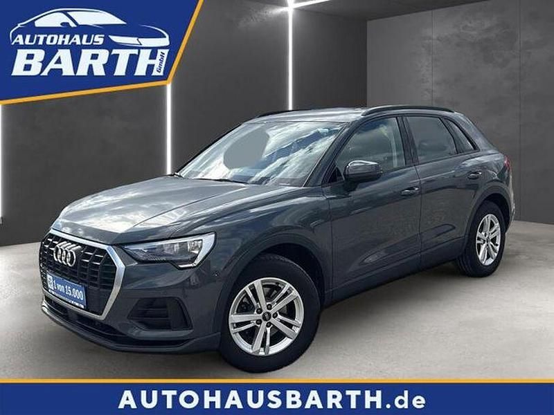 Gebraucht Audi Q3 Ambiente 150 PS (110 kW) 2021 Nanograu metallic SUV
