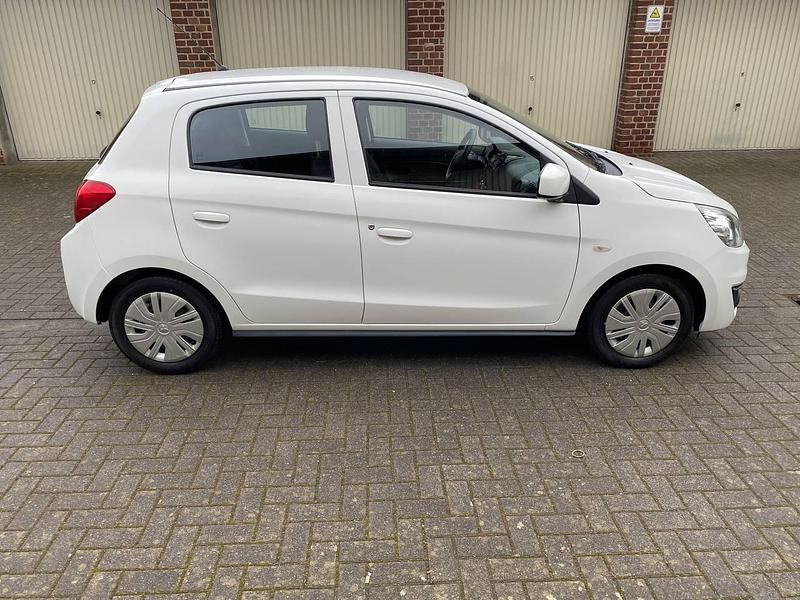 Gebraucht Mitsubishi Space Star Top 71 PS (52 kW) 2017 Weiß Kleinwagen