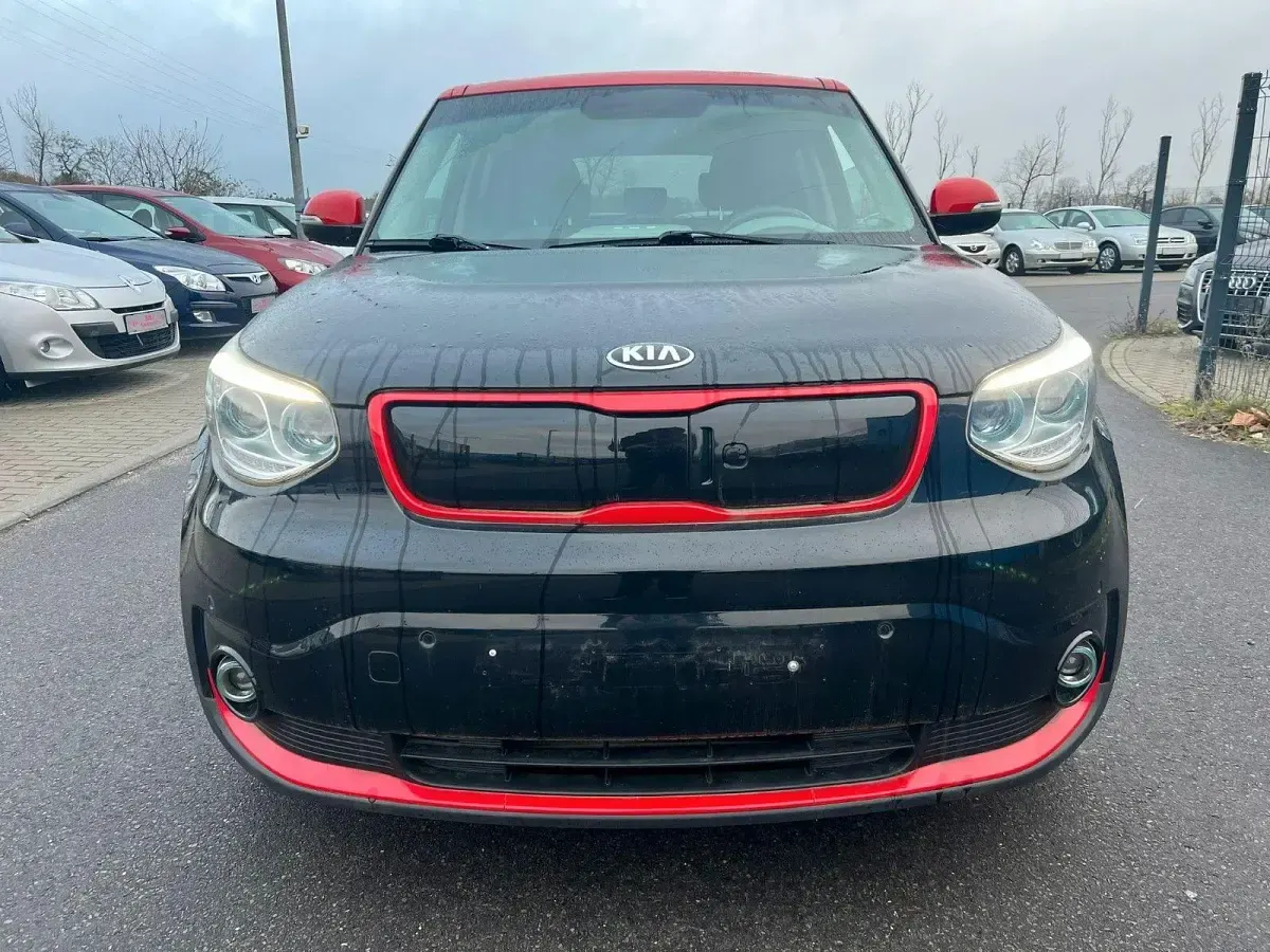 Gebraucht Kia Soul EV 80 kW (110 PS) 2015 Schwarz SUV