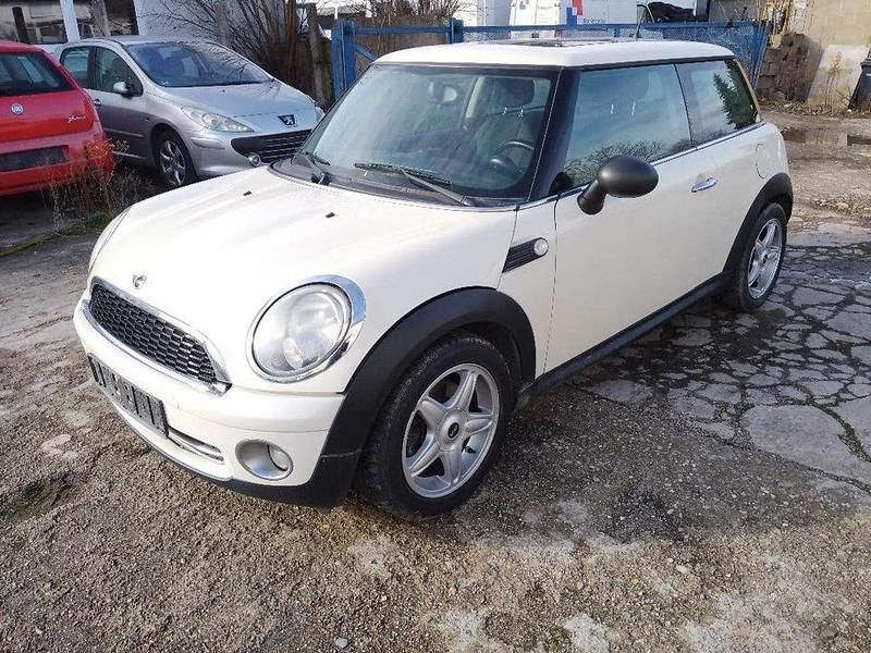 Second-hand Mini ONE 95 CP (69 kW) 2008 Alb Hatchback
