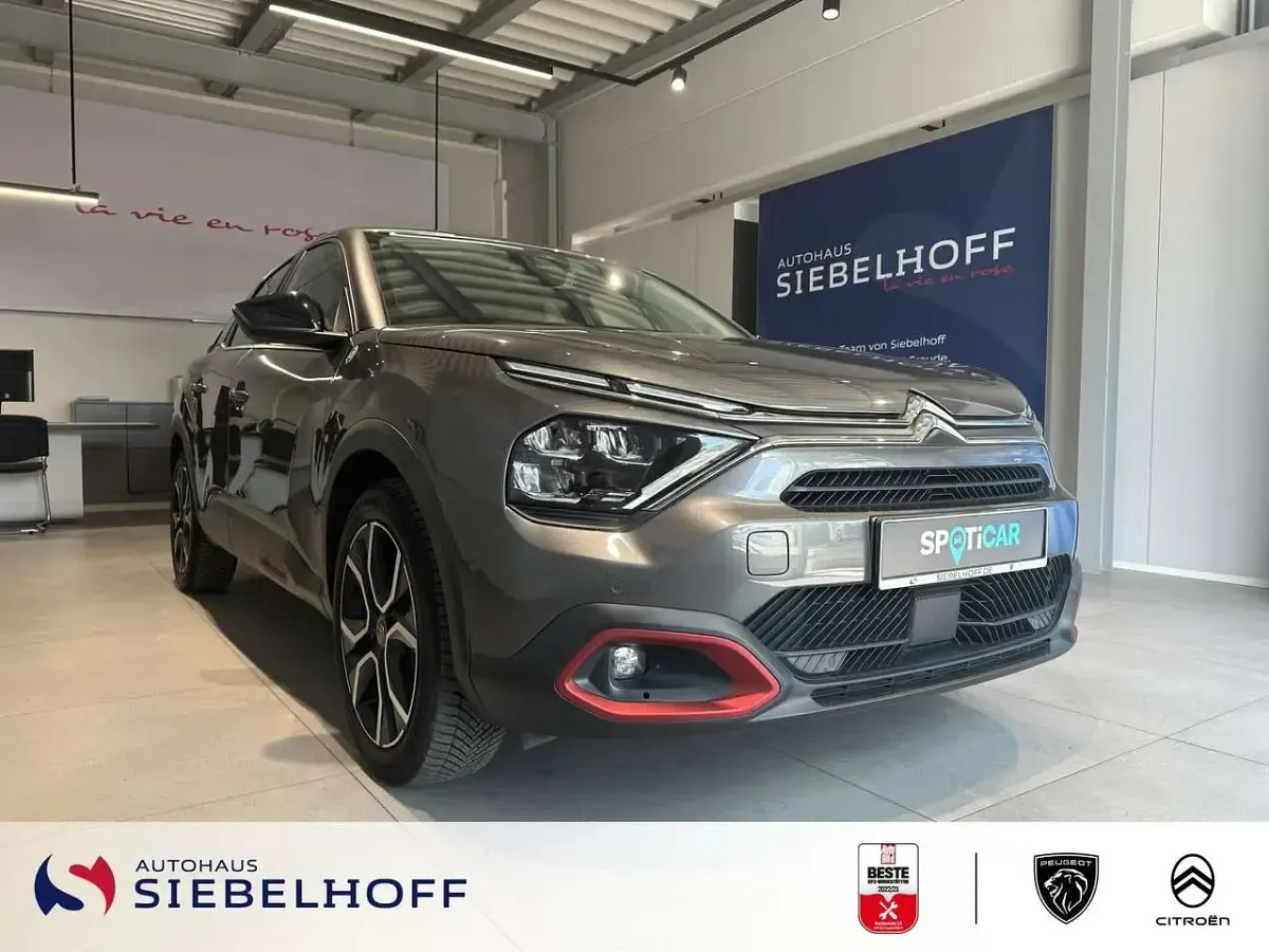Gebraucht Citroën e-C4 100 kW (136 PS) 2022 Platinium grau Limousine