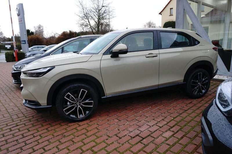 Gebraucht Honda HR-V Elegance 107 PS (78 kW) 2024 Sand khaki SUV