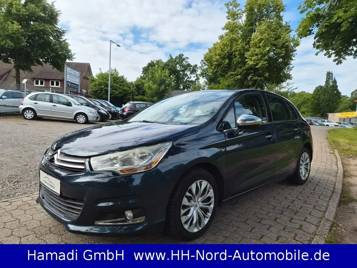 Gebraucht Citroën C4 SELECTION 120 PS (88 kW) 2013 Blau Limousine