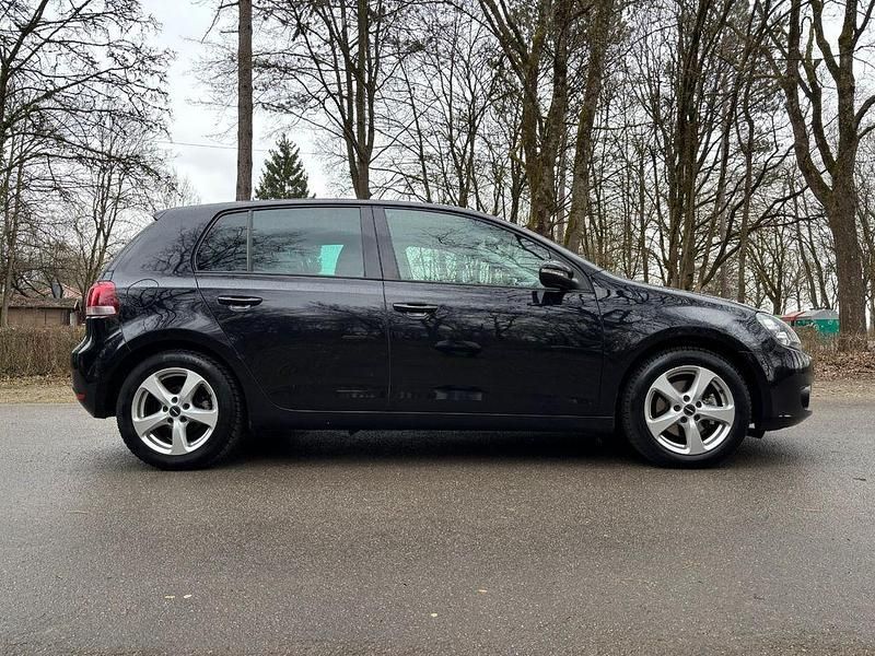 Gebraucht VW Golf VI Highline 122 PS (89 kW) 2010 Schwarz Kleinwagen