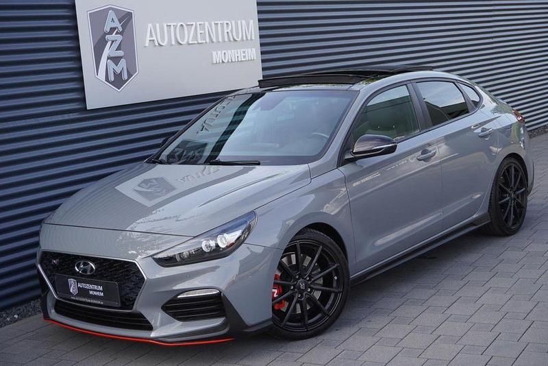 Shadow grey / sol Gebraucht 2020 Hyundai i30 N Performance Limousine | 24.990 € (Fairer Preis) - Bild 1/4