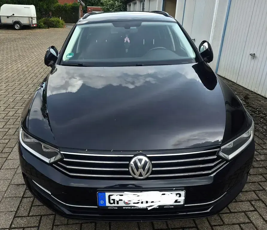 Gebraucht VW Passat Comfortline 150 PS (110 kW) 2015 Schwarz Kombi