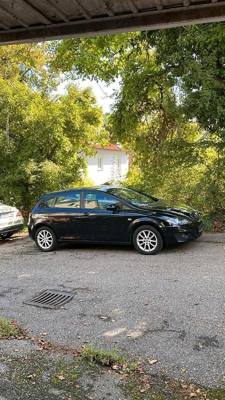 Schwarz Gebraucht 2010 Seat Leon Kleinwagen | 3.500 € (Fairer Preis) - Bild 1/4