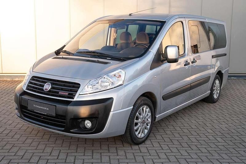 Gebraucht Fiat Scudo 163 PS (119 kW) 2015 Silber Van