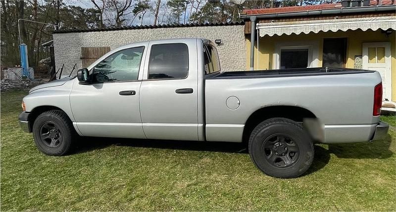Gebraucht Dodge Ram 250 PS (183 kW) 2002 Silber Pickup