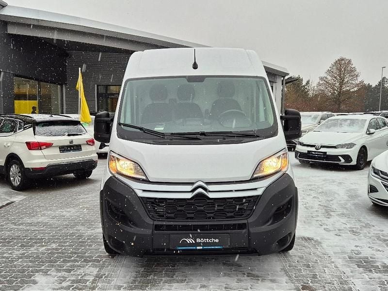 Gebraucht Citroën Jumper 140 PS (102 kW) 2024 Lackierung weiss icy/deckende lackierung Van / Kleinbus