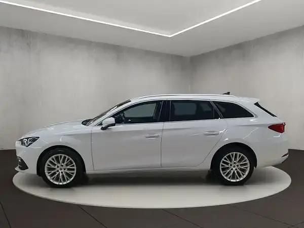 Gebraucht Seat Leon XCELLENCE 150 PS (110 kW) 2022 Nevada weiß metallic Kombi