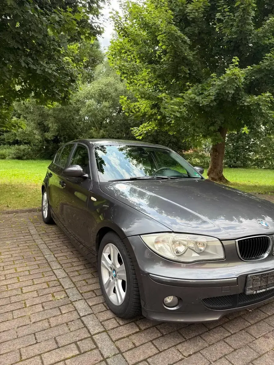 Gebraucht BMW 120 163 PS (119 kW) 2005 Silber Kleinwagen