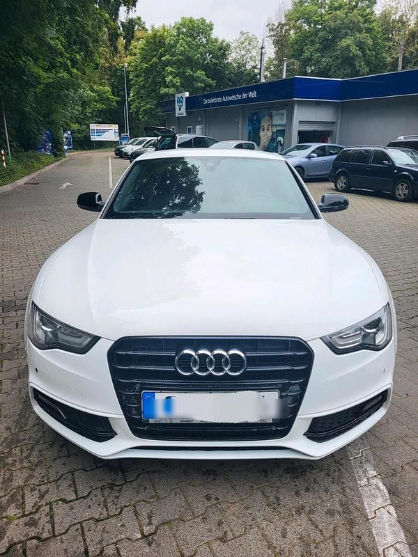 Weiß Gebraucht 2013 Audi A5 S-Line Coupé | 9.200 € (Superpreis) - Bild 1/4