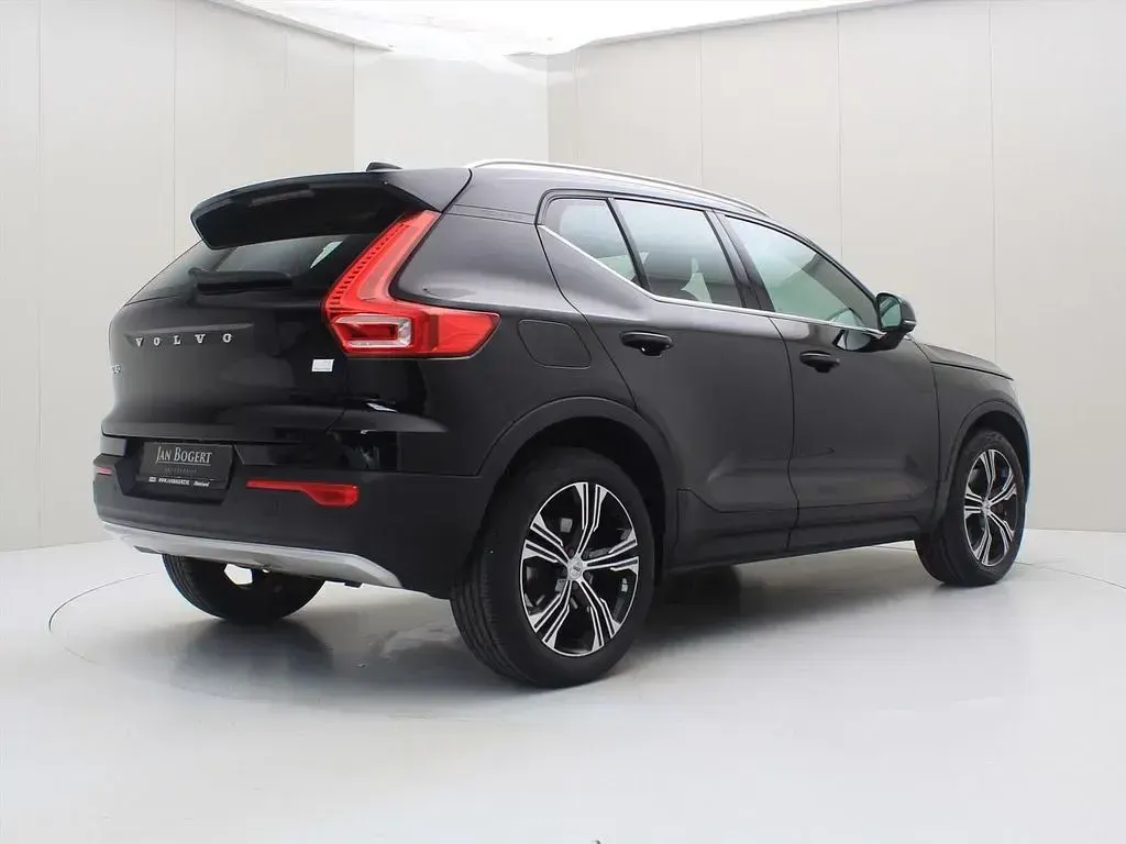 Gebraucht Volvo XC40 Inscription 179 PS (131 kW) 2022 Schwarz SUV