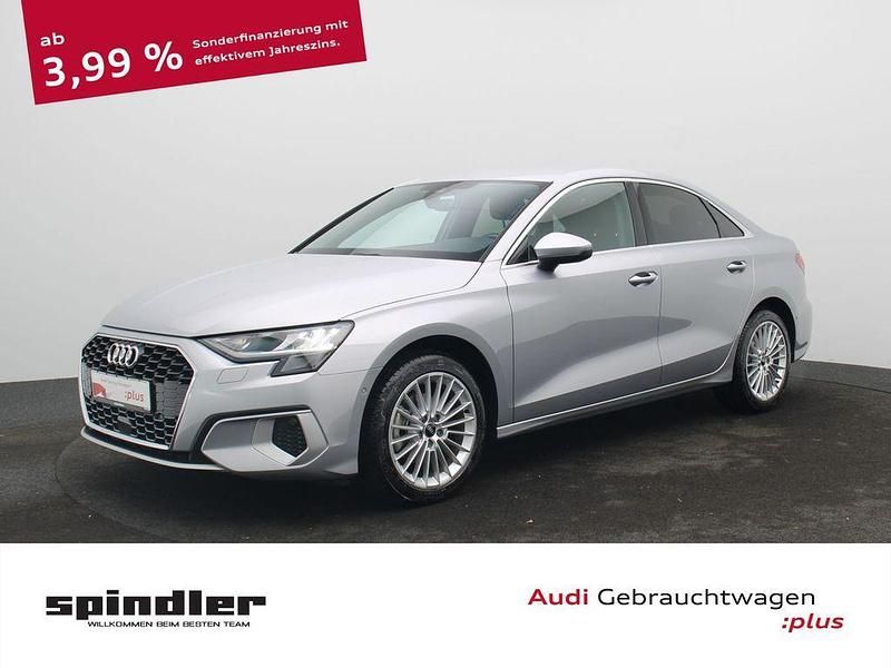 Florettsilber metallic Gebraucht 2024 Audi A3 Advanced Plus Limousine | 28.580 € (Superpreis) - Bild 1/4