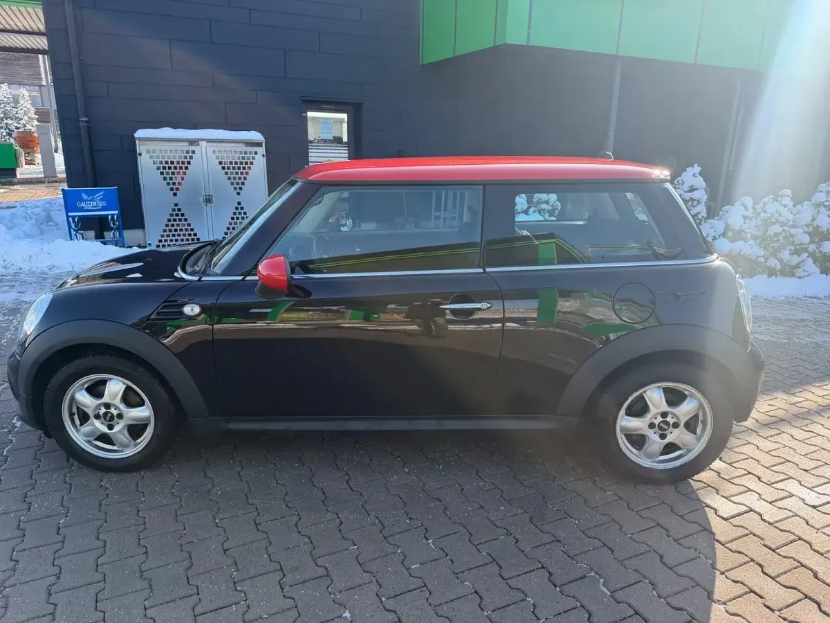 Gebraucht Mini Cooper Salt 98 PS (72 kW) 2014 Schwarz Kleinwagen