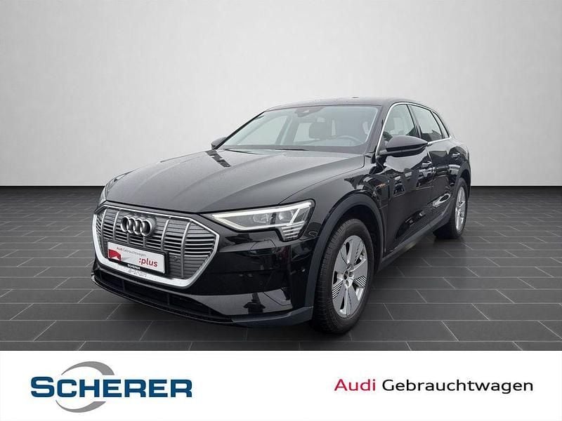 Brillantschwarz Gebraucht 2022 Audi e-tron Ambiente SUV | 27.480 € (Guter Preis) - Bild 1/4