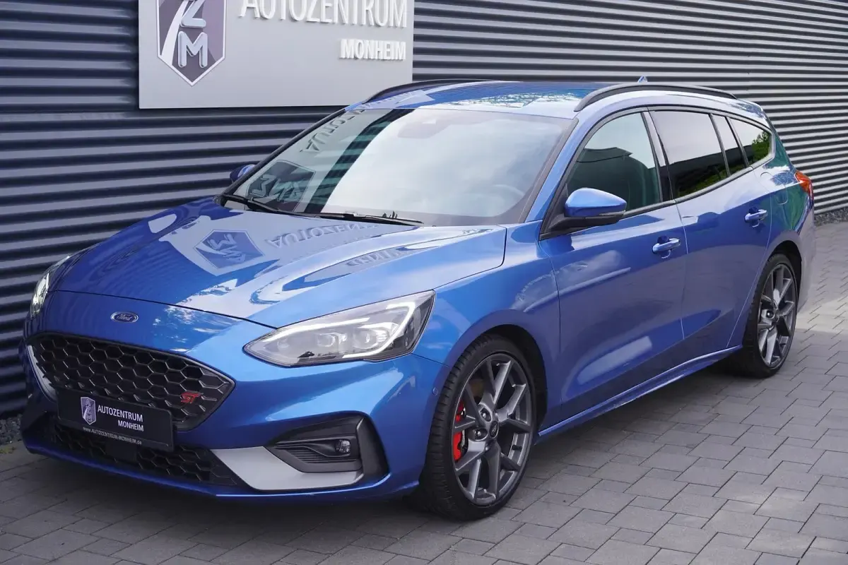 Używany Ford Focus ST 280 KM (205 kW) 2020 Niebieski Kombi