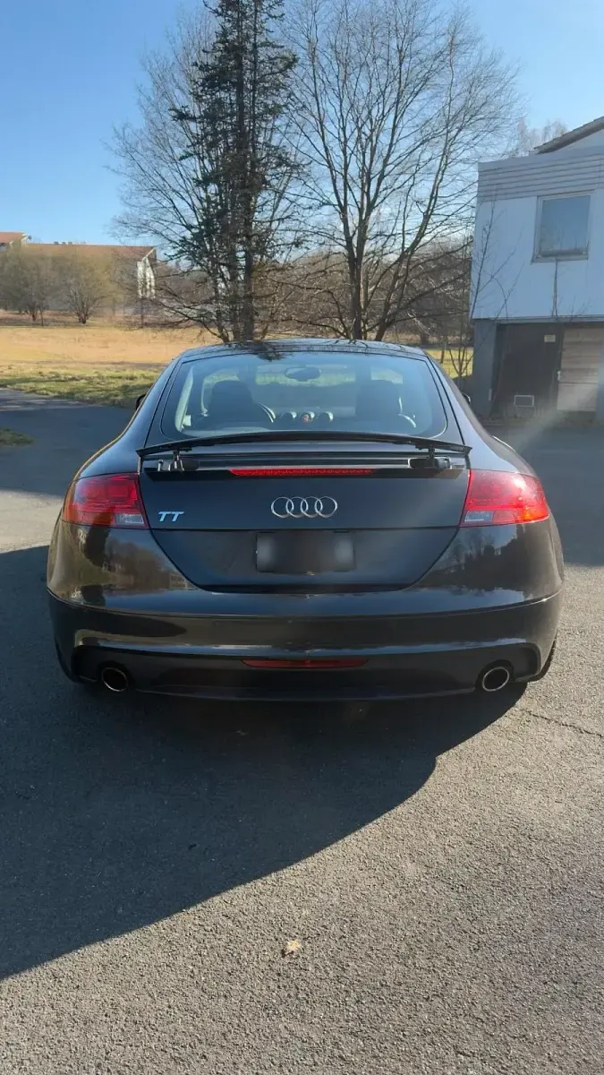 Używany Audi TT 211 KM (155 kW) 2012 Szary Coupe