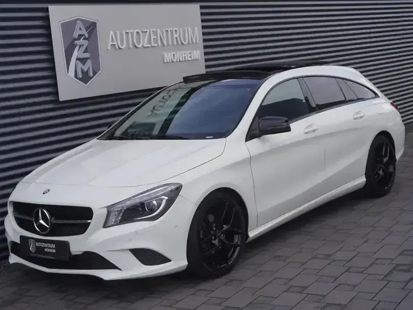 Gebraucht Mercedes CLA200 Shooting Brake Night 156 PS (114 kW) 2016 Weiß (calcitweiß) Kombi