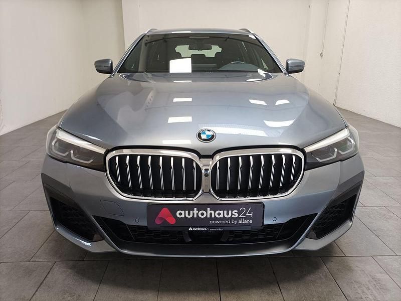 Gebraucht BMW 530 M Sport 286 PS (210 kW) 2021 Blau Limousine