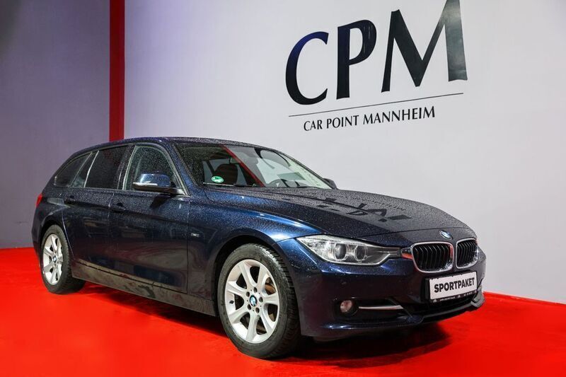 Blau Gebraucht 2013 BMW 320 Sport Line Kombi | 8.450 € (Superpreis) - Bild 1/4