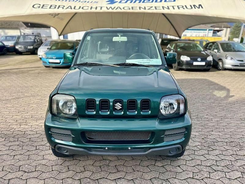 Grün Gebraucht 2006 Suzuki Jimny Ranger SUV | 6.990 € (Etwas zu teuer) - Bild 1/4