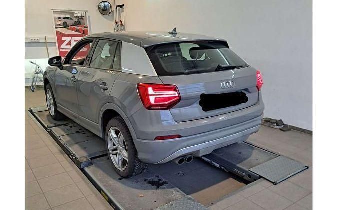 Gebraucht Audi Q2 Sport 150 PS (110 kW) 2018 Grau SUV