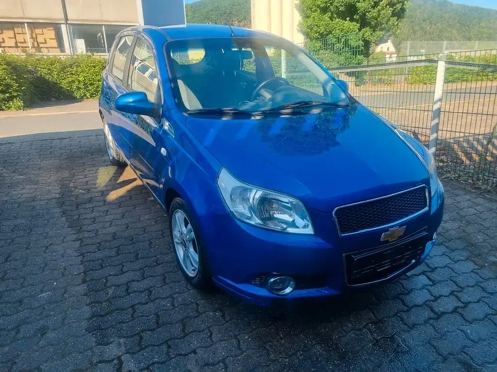 Używany Chevrolet Aveo 101 KM (74 kW) 2009 Niebieski Sedan/Limuzyna