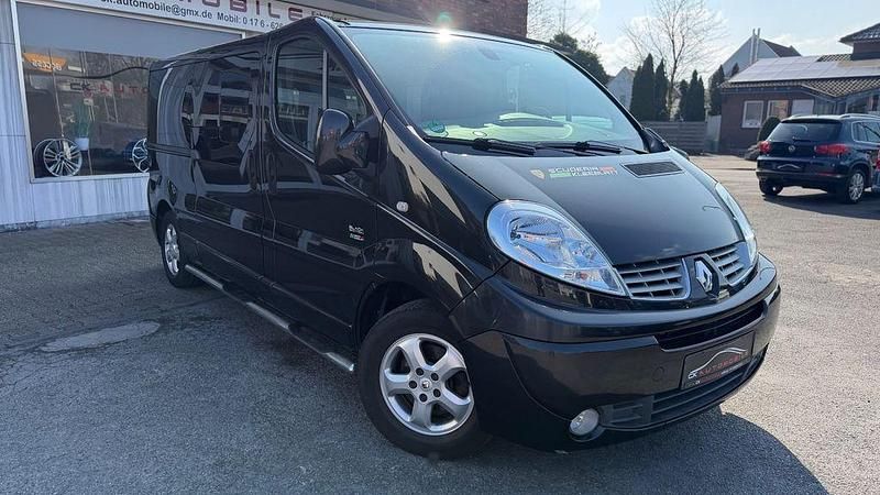 Gebraucht Renault Trafic Black Edition 114 PS (83 kW) 2012 Schwarz Van / Kleinbus