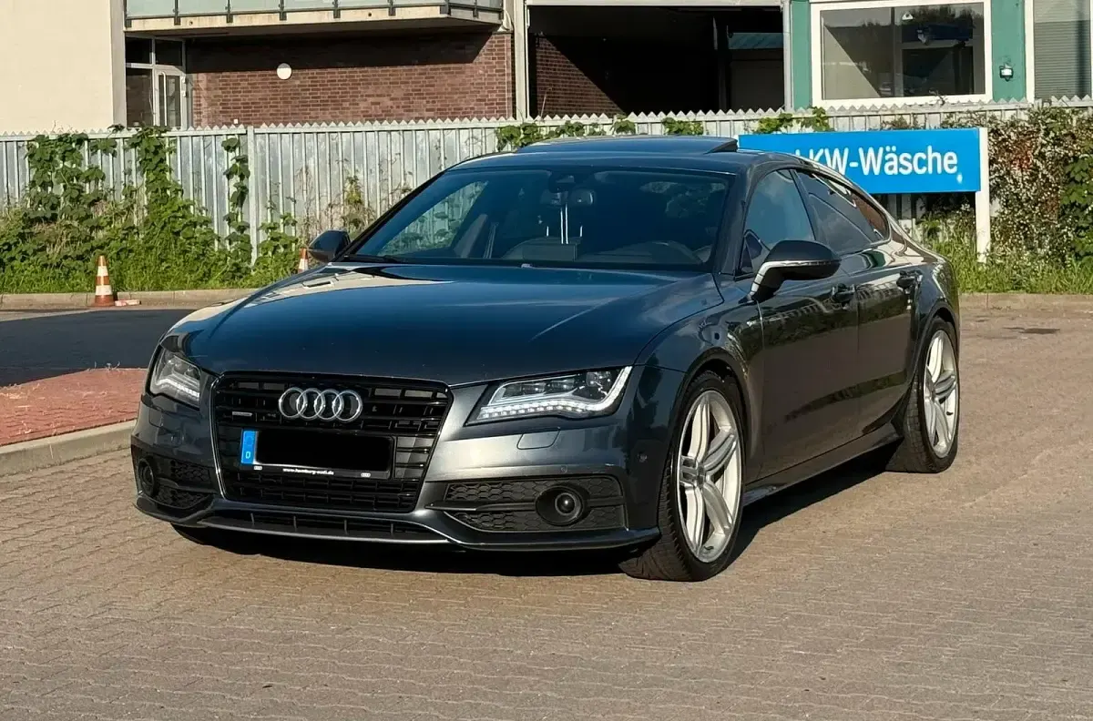 Gebraucht Audi A7 S-Line 313 PS (230 kW) 2013 Grau Kleinwagen