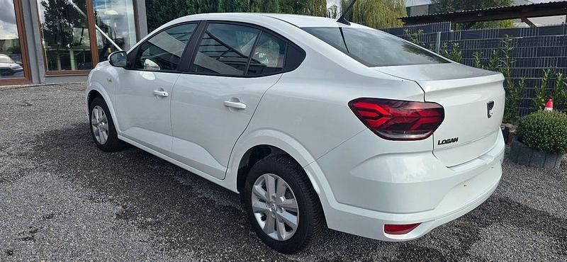 Gebraucht Dacia Logan Expression 91 PS (66 kW) 2023 Weiß Limousine
