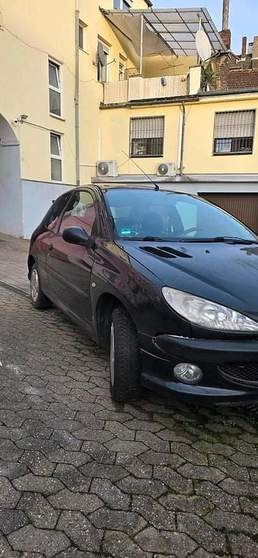 Gebraucht Peugeot 206 75 PS (55 kW) 2004 Kleinwagen