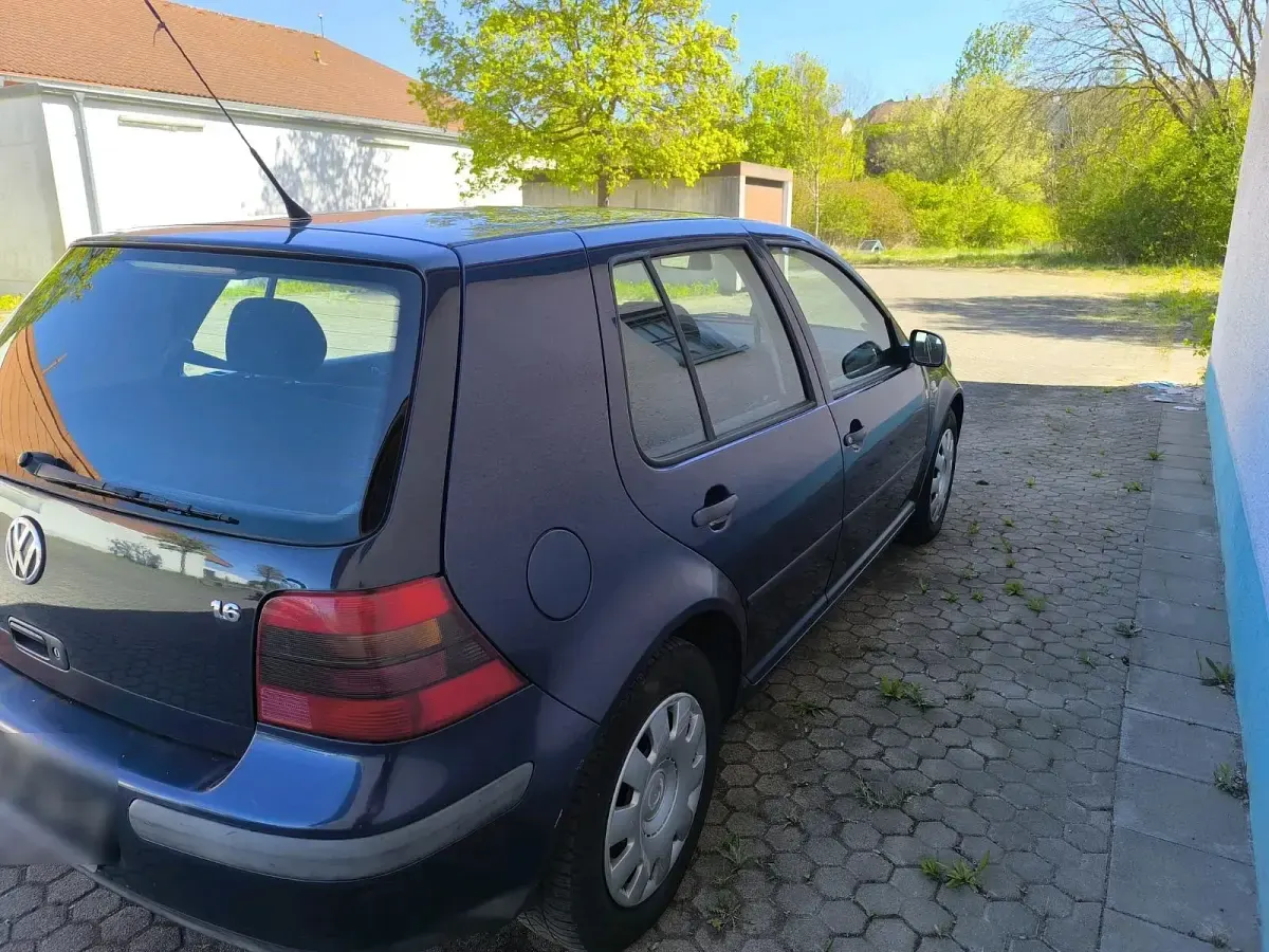 Brugt VW Golf IV 105 HK (77 kW) 2001 Blå Sedan